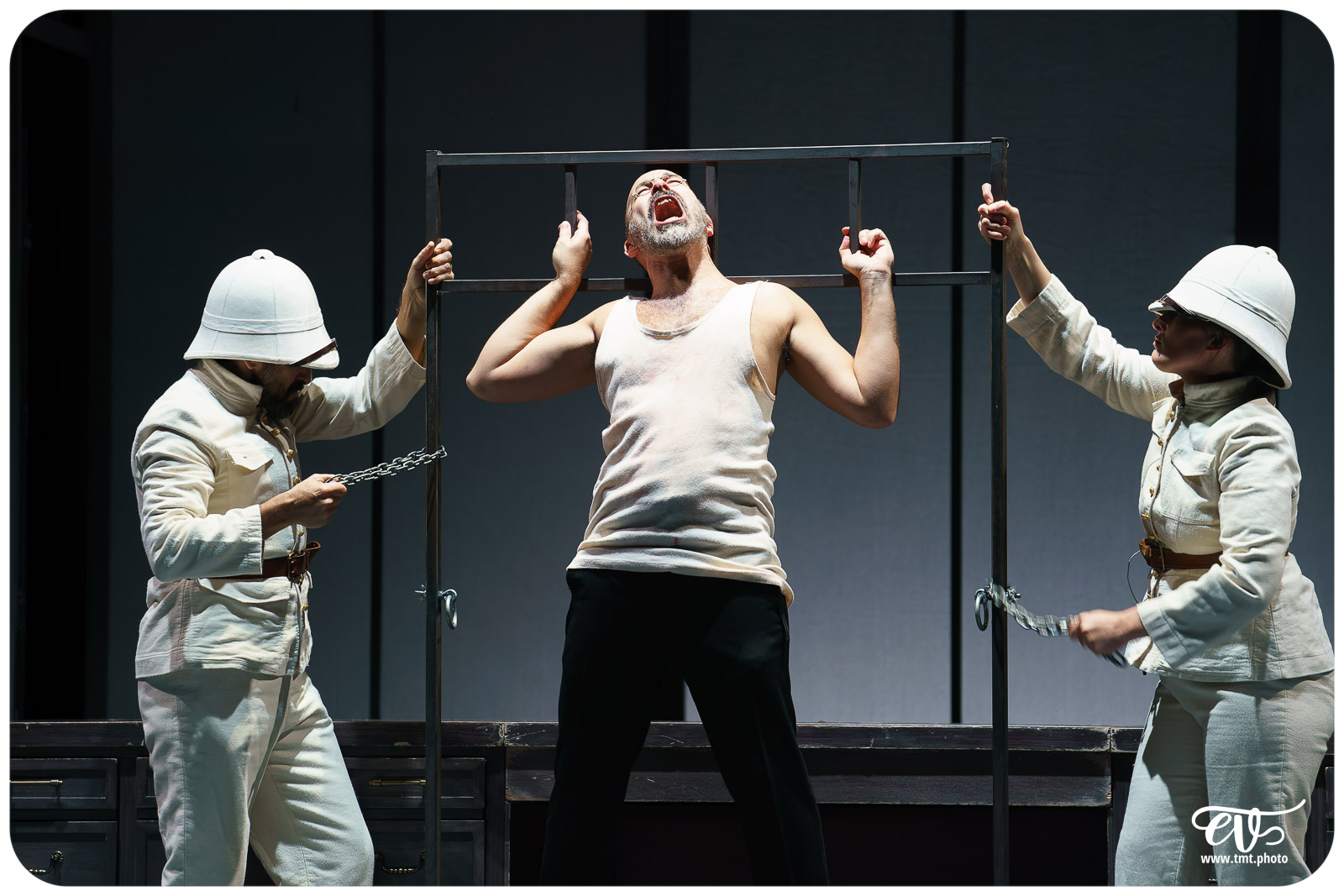 LES TÉMÉRAIRES (LE GRENIER DE BABOUCHKA)